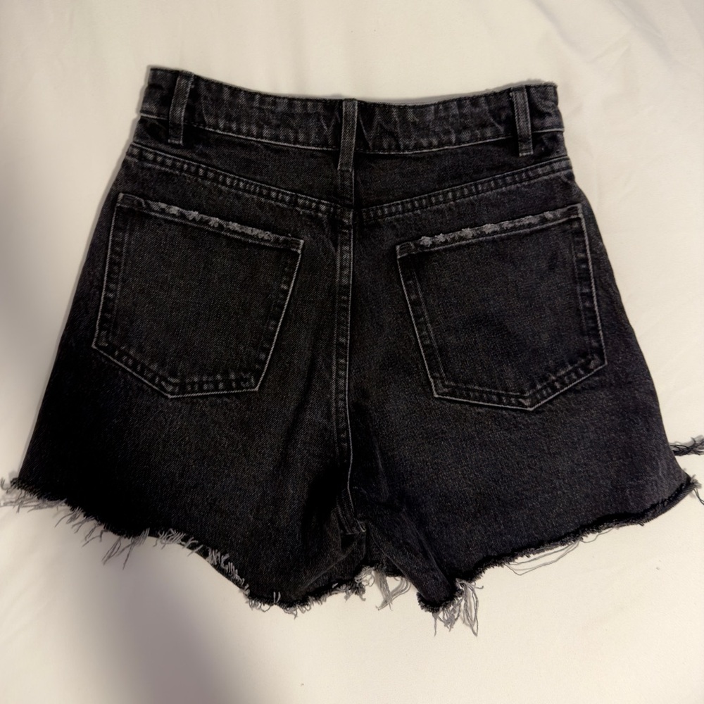 ZARA BLACK JEAN SHORTS - Picture 2 of 3